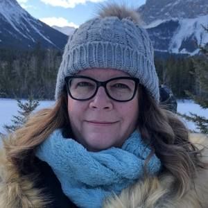 Meet your Posher, Joan